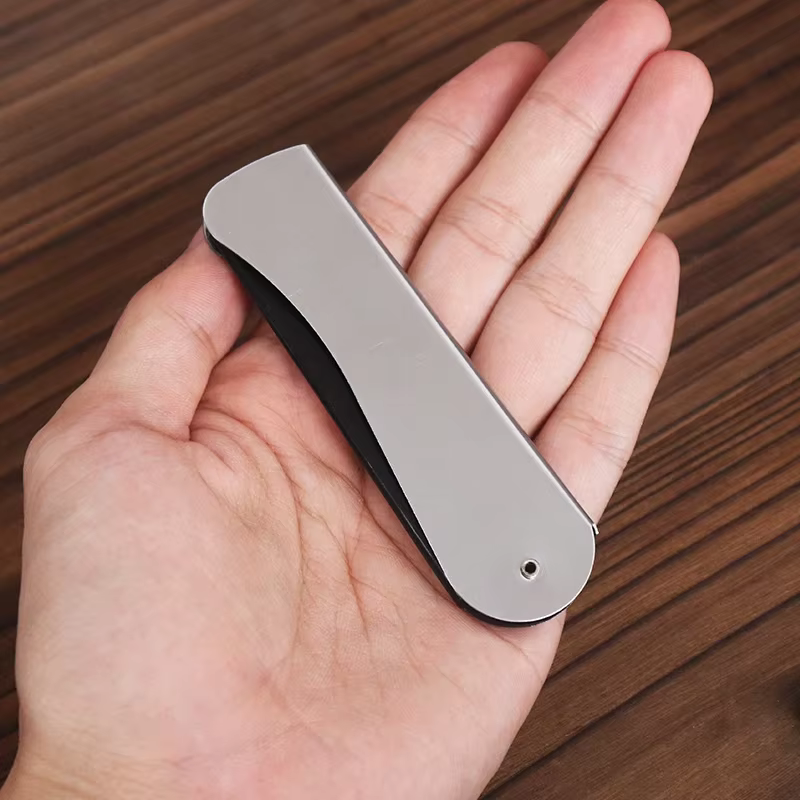 Peigne de poche pliable antistatique en acier pour hommes, tête d'huile, peigne à barbe Portable, ou