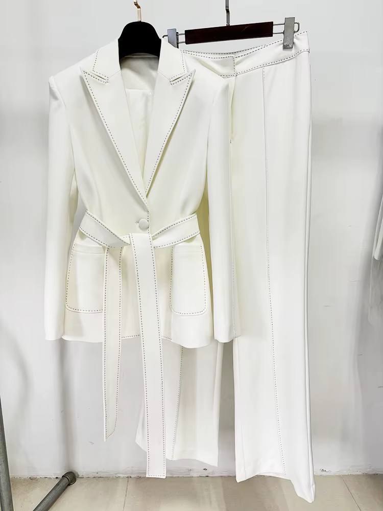 HIGH STREET Nouvelle Collection 2026 Ensemble de Costume Designer pour Femme, Blazer et Pantalon 2 p
