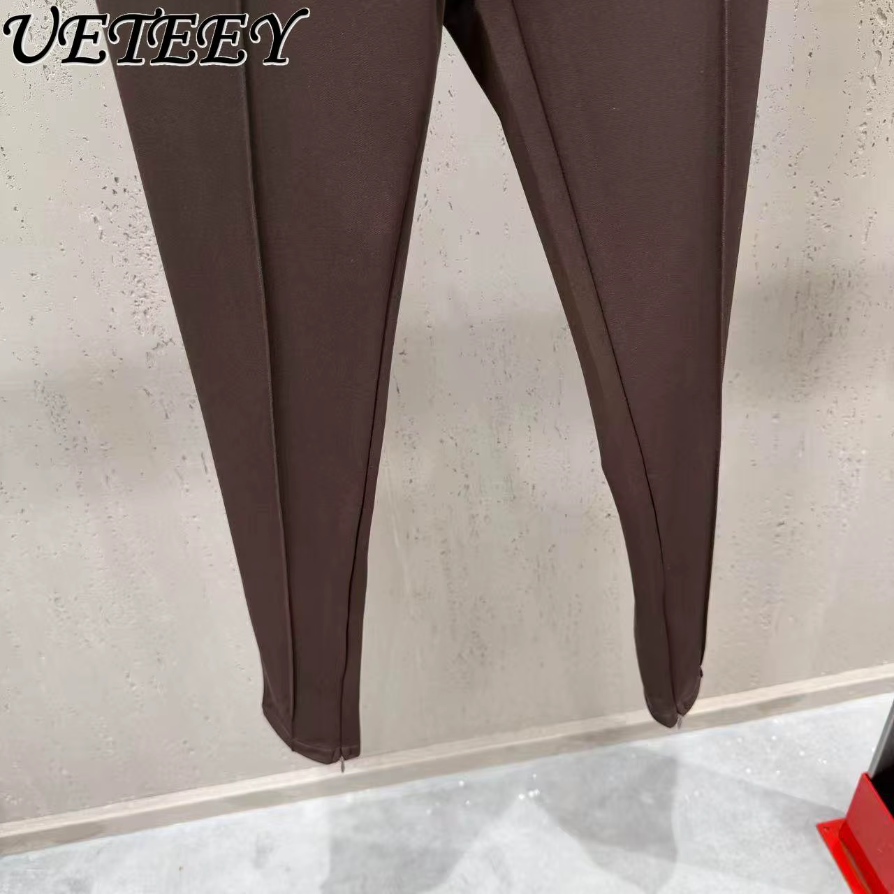 Nouveau pantalon décontracté noir taille haute amincissant pour femme, collection Printemps 2026, av