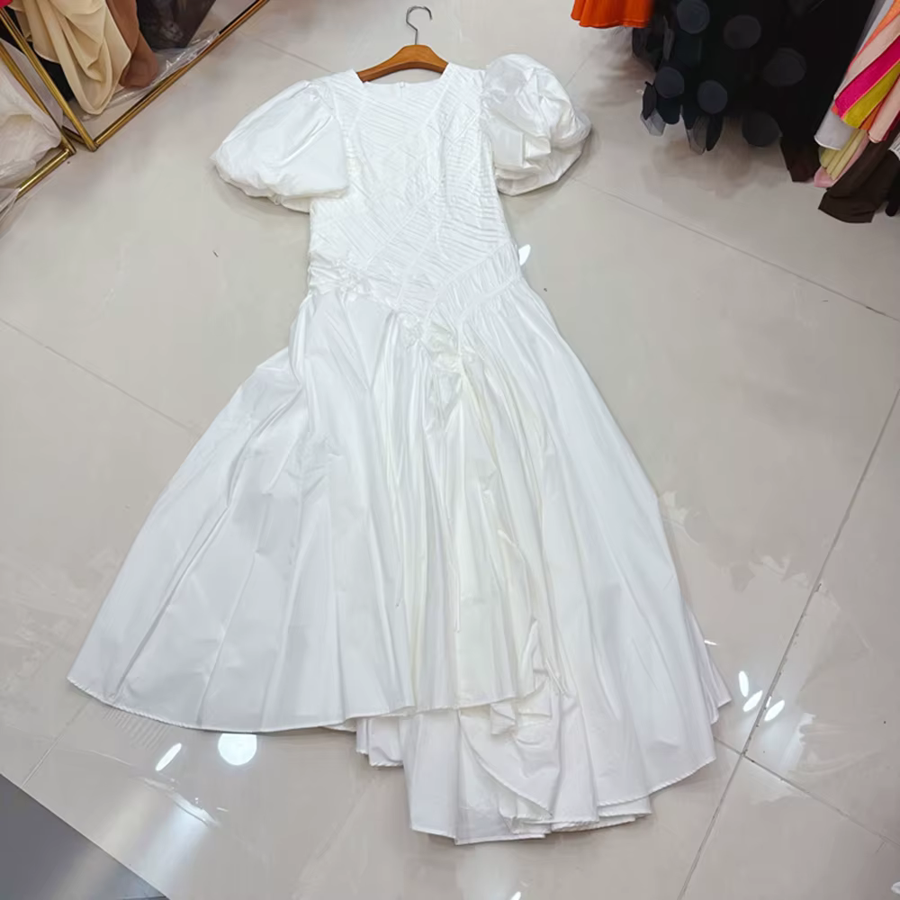TWOTWINSTYLE tempérament robes solides pour les femmes col rond manches à bulles taille haute décont