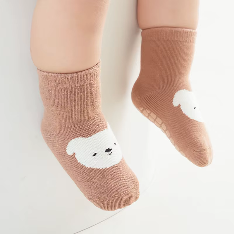 6 paires de chaussettes antidérapantes pour enfants, chaussettes de sol confortables à motif de rena