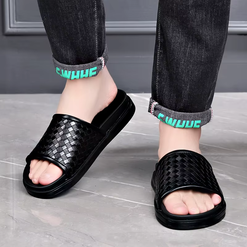 Chaussures de plage légères en cuir pour hommes, sandales coordonnantes haut de gamme, semelle optiq