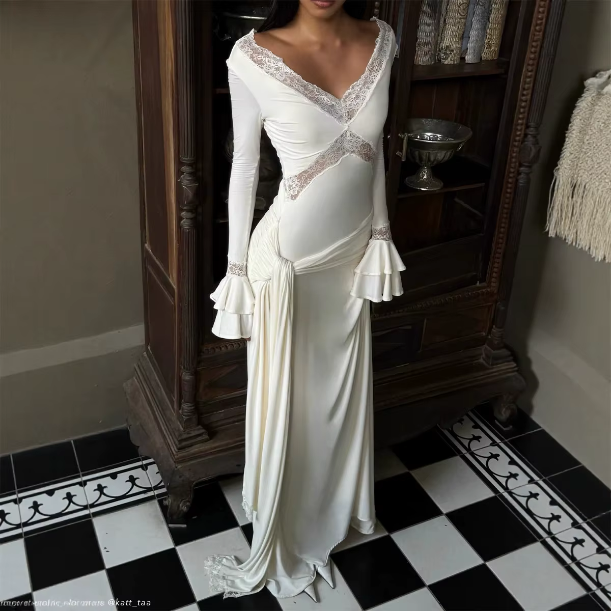 Robe longue en dentelle pour femmes, drapée, froncée, ajourée, Patchwork, col en V, manches longues,