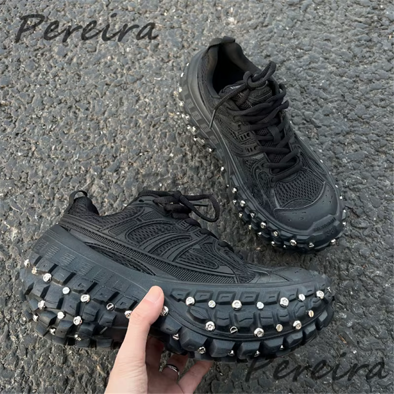 Rivet semelle épaisse espadrilles décontractées pour hommes femmes été nouvelle maille respirant à l