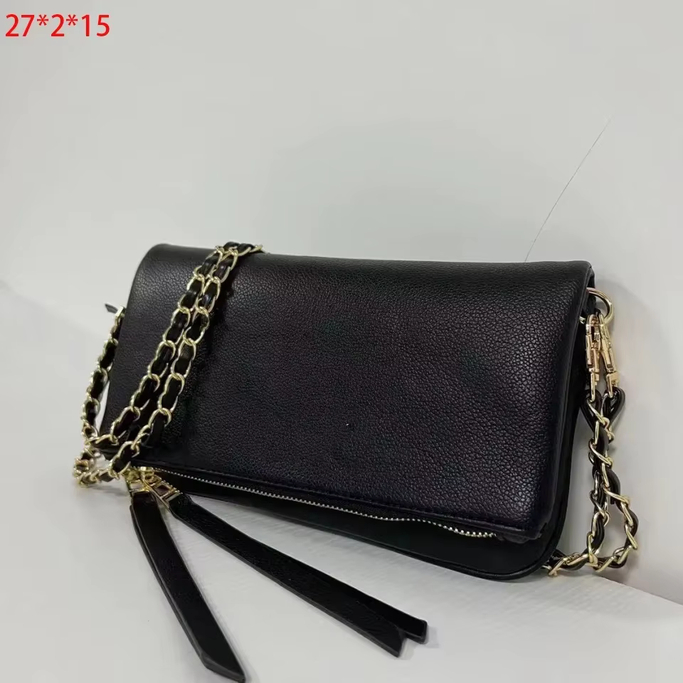 Sac à main à bandoulière à ailes pour femmes, sac enveloppe noir classique avec sangle de chaîne en 