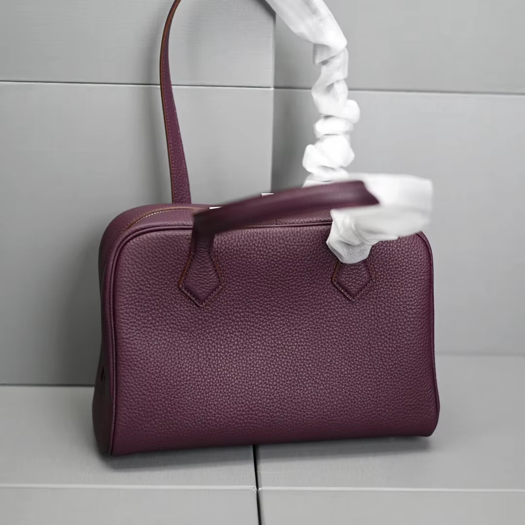 Sac à main en cuir véritable pour femme, couche supérieure, sensation avancée, nouveau modèle à la m