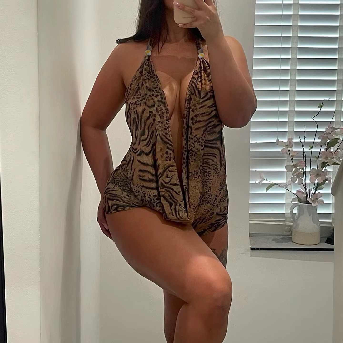 Ensemble 2 pièces pour femme SUCHCUTE, imprimé léopard, haut court dos nu à col en V profond et shor