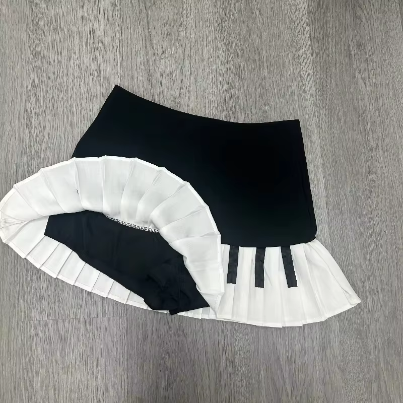 Jupe plissée vintage piano noir et blanc de style doux et épicé pour femmes, nouveau design de print