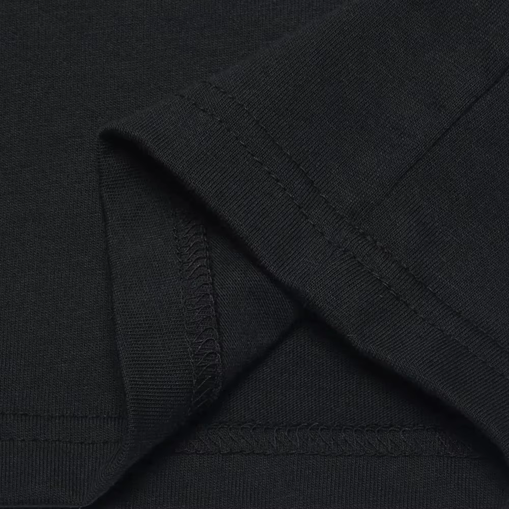 Le design de vêtements décontractés de style coréen présente des motifs amusants de nuages, d'étoile
