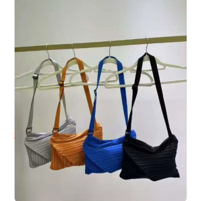 Sac à bandoulière pliable Miyake 2026, nouveau sac bouffant type dumpling avec sangle réglable, poch