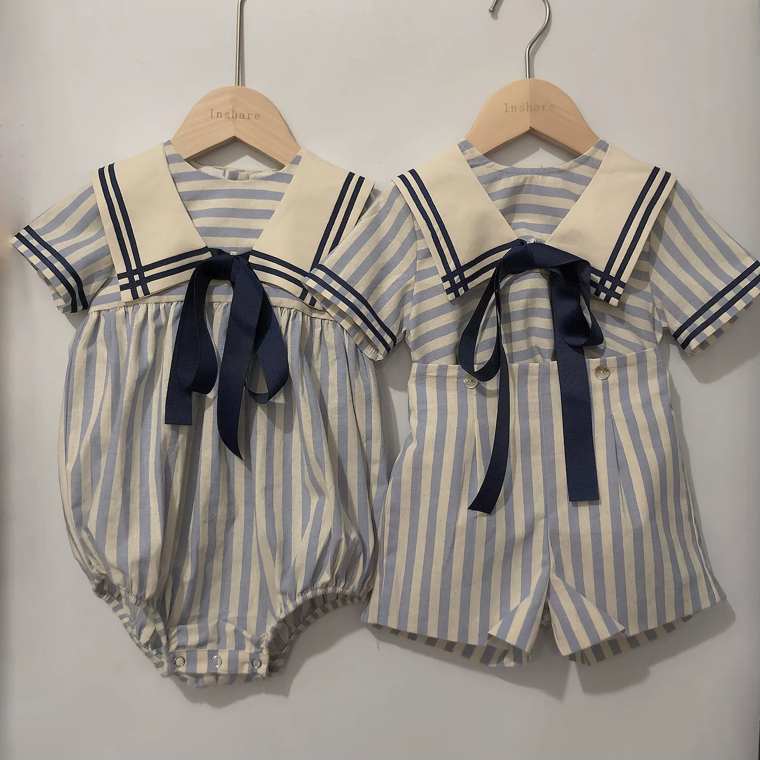 Vêtements Boutique pour bébés garçons et filles, barboteuse à rayures bleues et bleu marine, tenue V