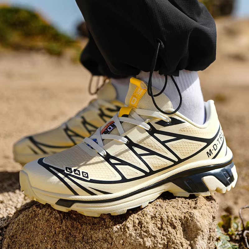 Chaussures de sport pour hommes décontracté été nouvelle mode polyvalente lumière semelle souple con