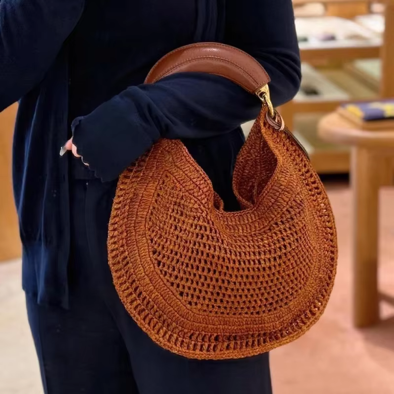 Sac à main de luxe en forme de croissant, tissé, au design ajouré élégant, sac sous le bras pour fem