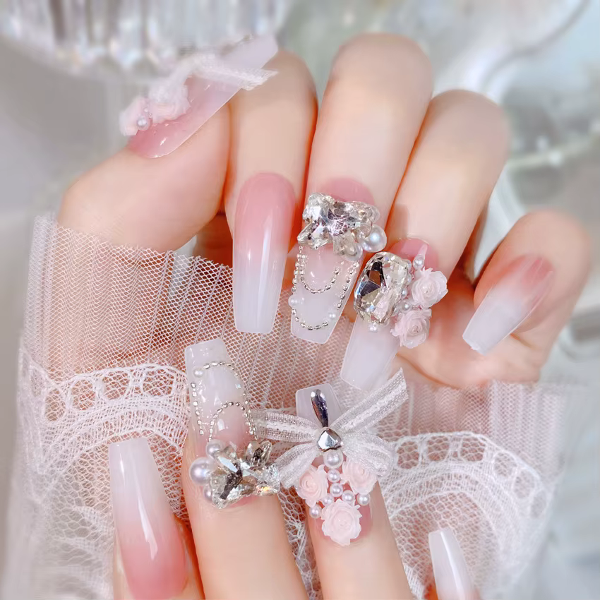 Blush rose faux ongles nœud papillon diamant perle conception 3D presse sur les pointes d'ongles ave