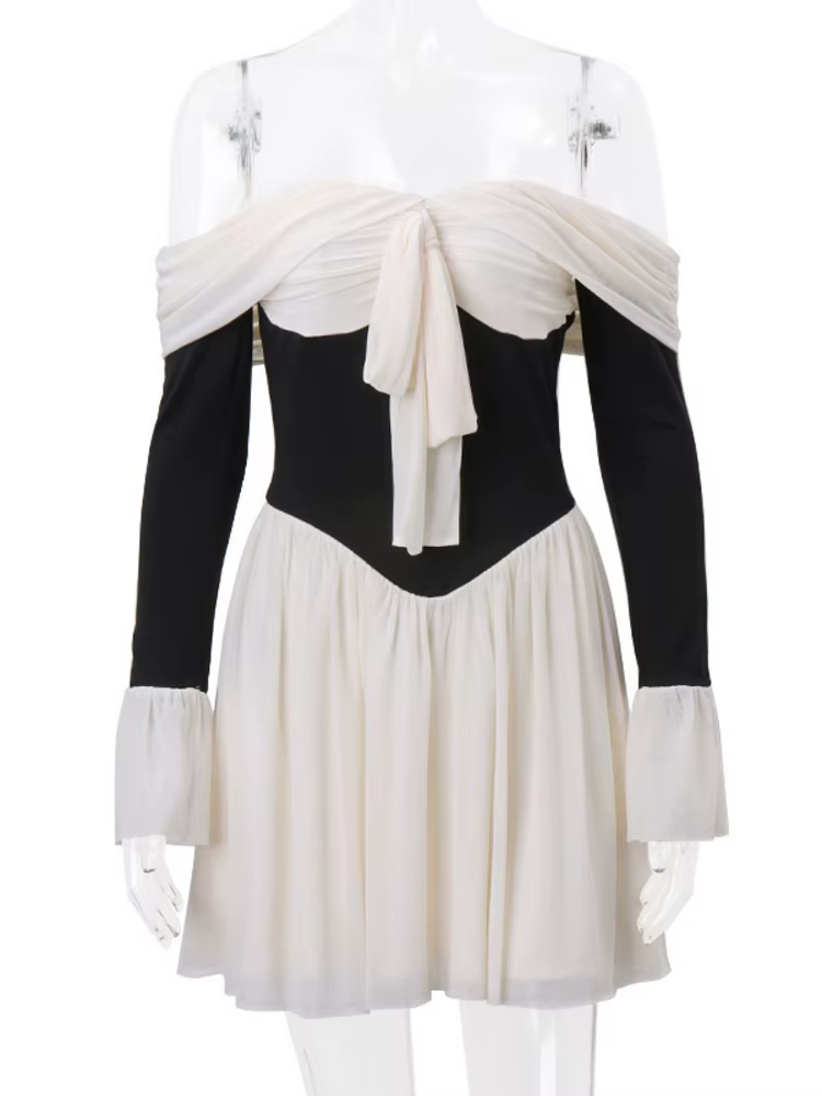 Mozision-Mini robe dos nu sans bretelles pour femme, épaules dénudées, manches longues évasées, plis