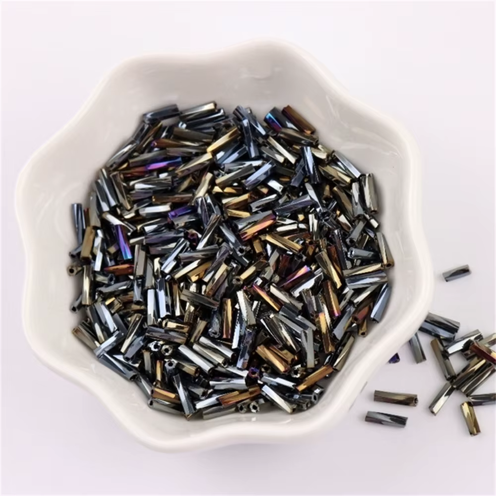 300 pièces 11/0 Tube perle 2x6mm torsion Bugles perles de verre perles de rocaille hélicoïdales pour