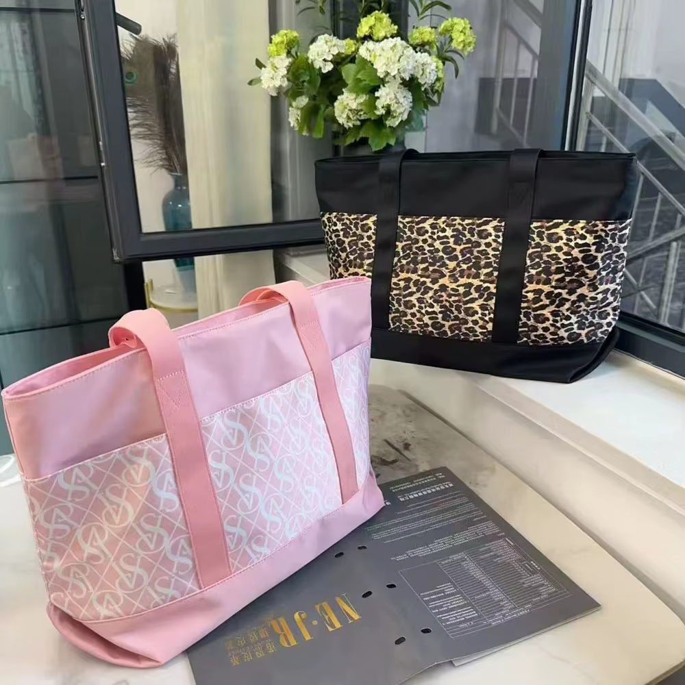 Nouveau sac à main V 2026 : décontracté, classique, élégant, sac à bandoulière pour femme en tissu O