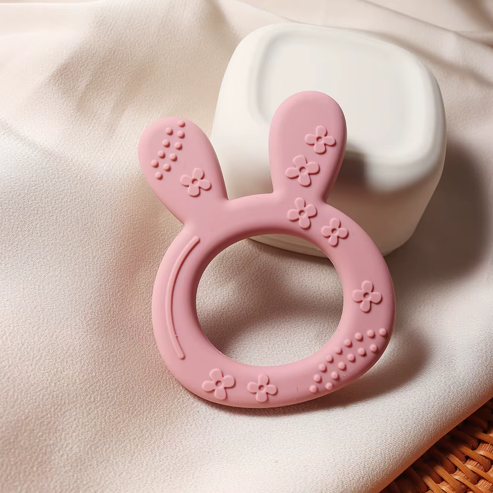 Anneau de dentition en Silicone en forme de lapin et de carotte pour bébé, jouet éducatif sensoriel