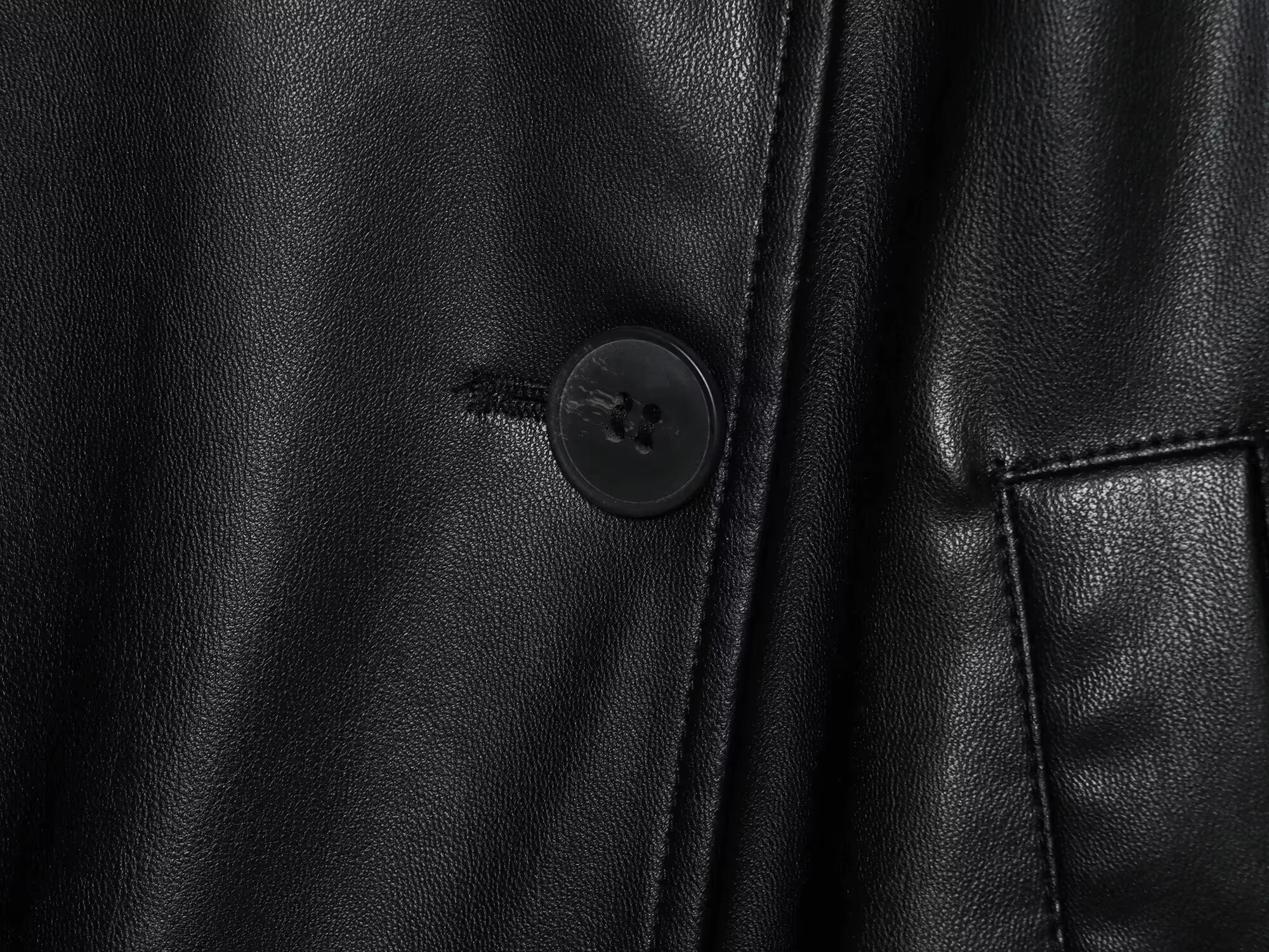 ETJ 2025 automne nouvelle mode femme ceinture simili cuir à manches longues court trench manteau déc