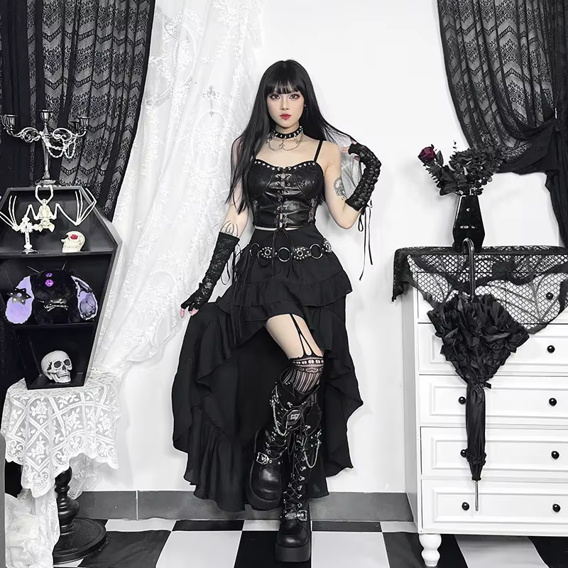 Goth foncé Kawaii noir jupes à plusieurs niveaux 90S rétro ourlet irrégulier bas de fête centre comm