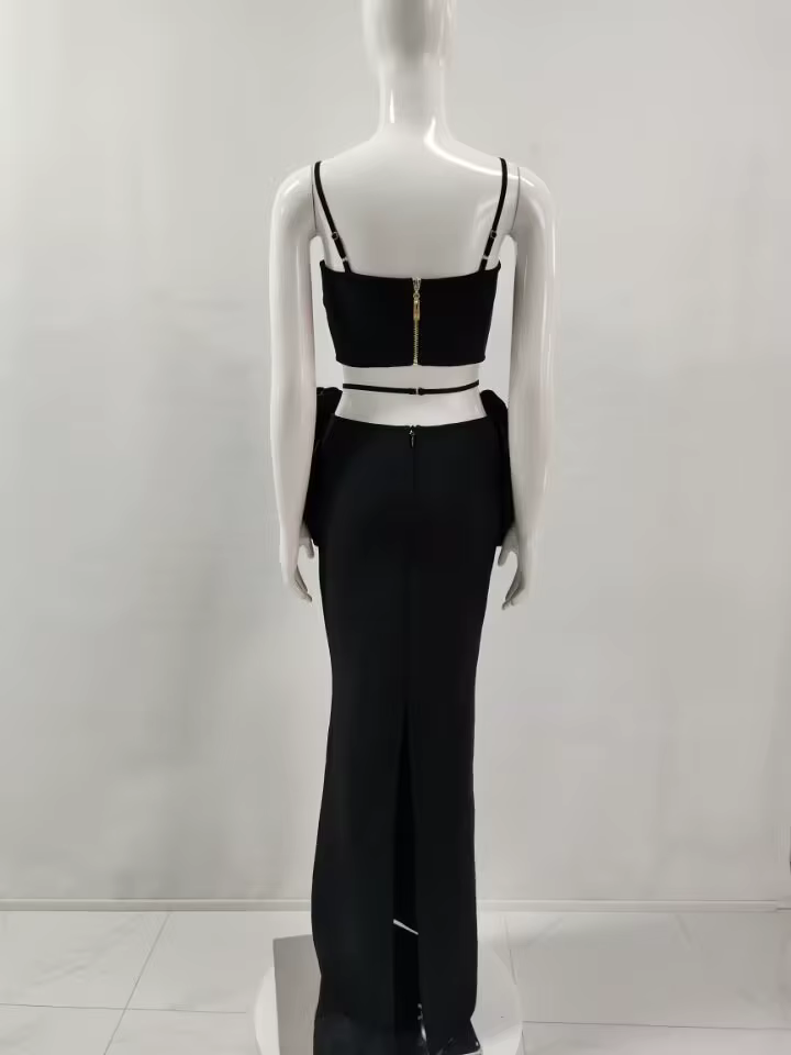 Robe longue à bandes pour femmes, couleur noir et blanc, Sexy, sans manches, col en v, moulante, 2 p