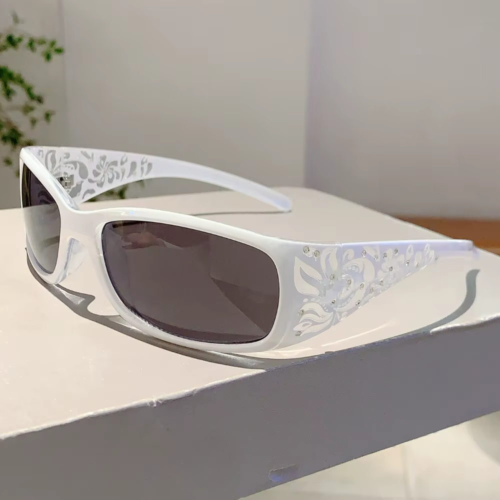 Lunettes de soleil carrées à petite monture pour femmes, nouveau modèle Y2K, Style rétro, élégantes,