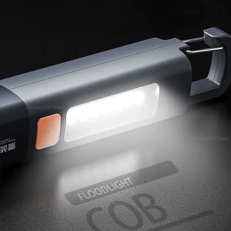 Lampe de poche d'extérieur, lumière forte portable, mise au point variable avec projecteur, lumières