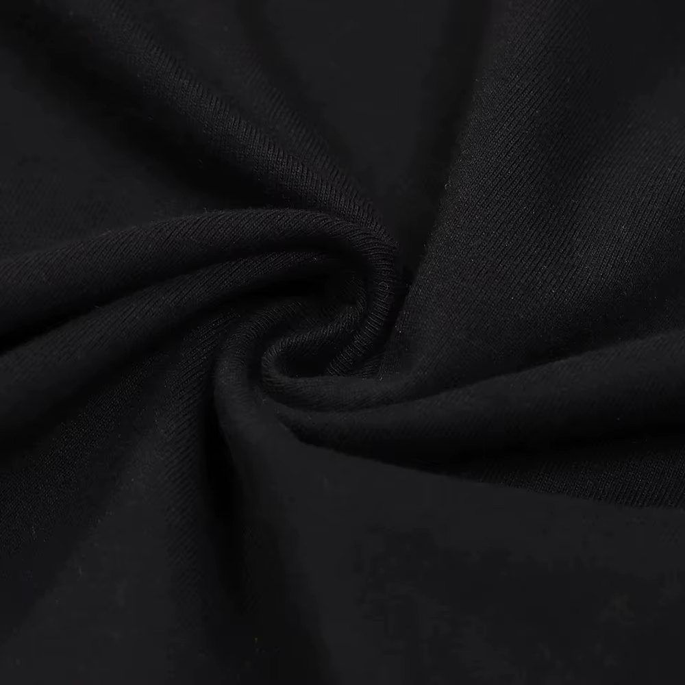 Le design de vêtements décontractés de style coréen présente des motifs amusants de nuages, d'étoile