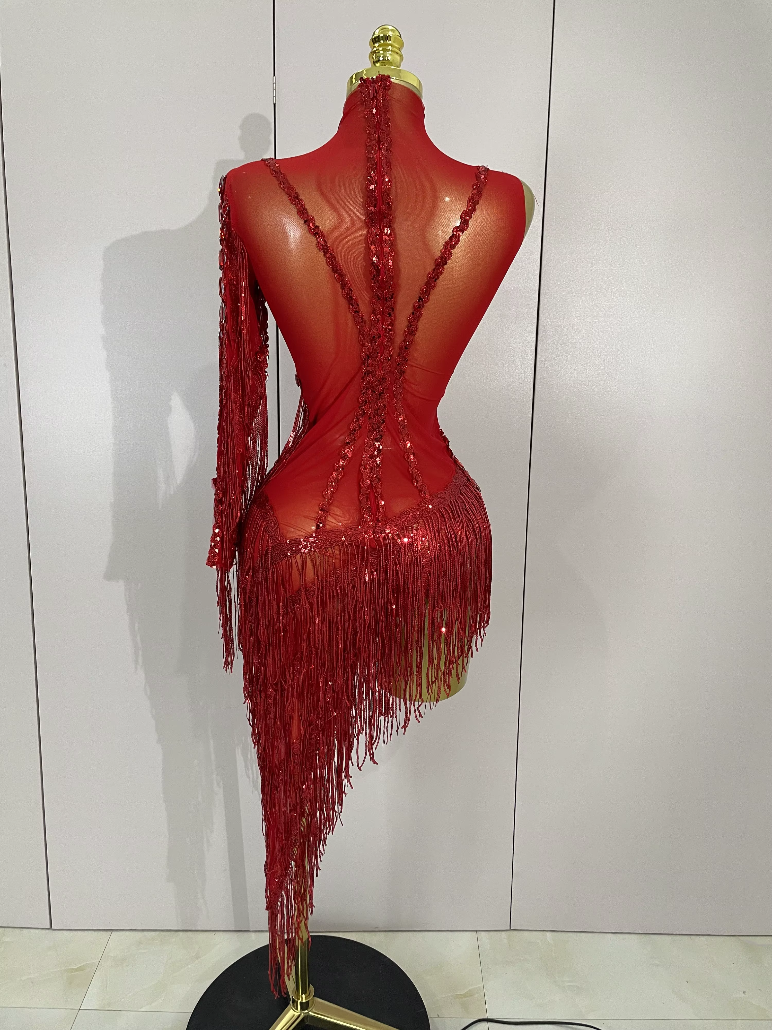 Costume de scène avec franges et strass scintillants pour femmes, robe transparente Sexy, asymétriqu