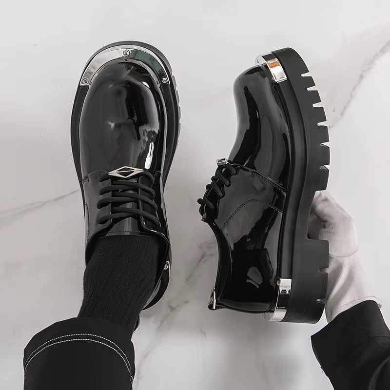 Nouvelles chaussures de travail personnalisées à semelles épaisses pour hommes à grande tête décontr