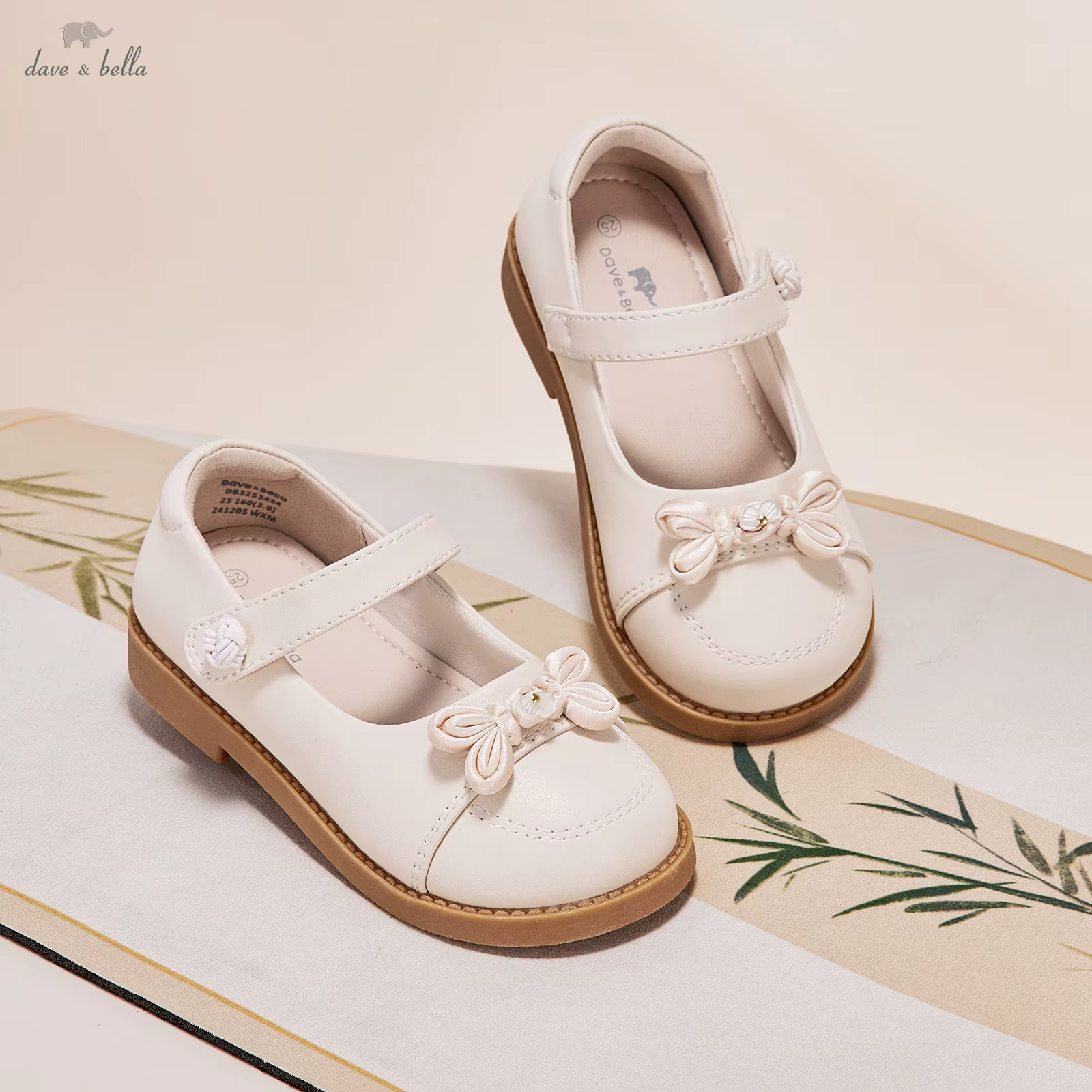 Dave Bella chaussures en cuir pour enfants automne fille confortable doux mignon blanc princesse cha
