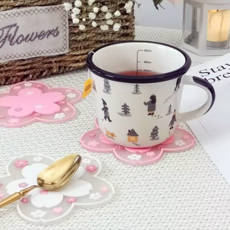 Sous-verres en silicone rose Kawaii style fleur de cerisier, tapis de table isolant Sakura, décorati