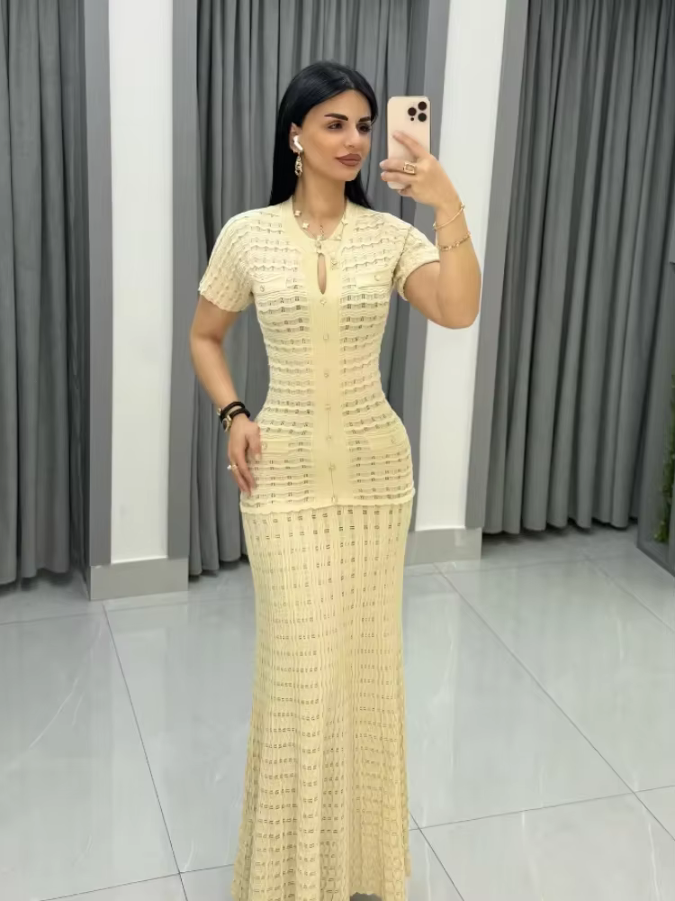 Robe midi vintage texturée à sequins, manches courtes, boutonnée sur le devant, ourlet plissé, pour 