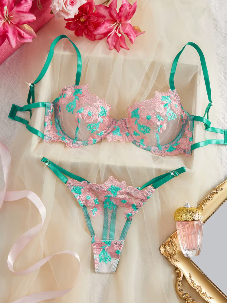 Lingerie sexy pour femmes, ensemble de lingerie brodée de fleurs, sous-vêtements en maille romantiqu