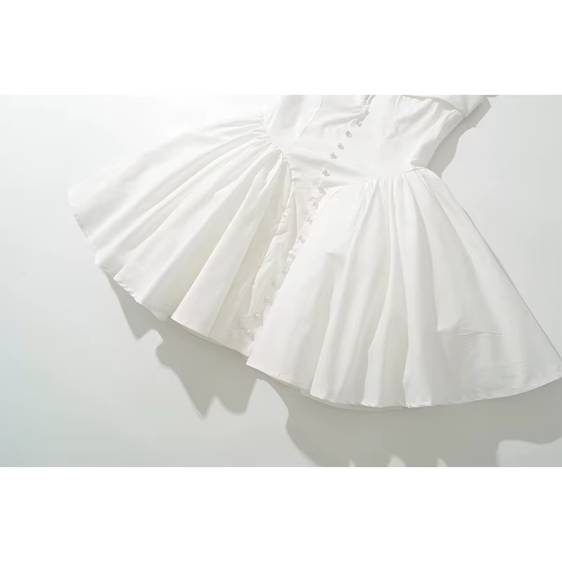 YENKYE été femmes Sexy coupe et évasée blanc Mini robes à manches courtes taille basse élégante Robe