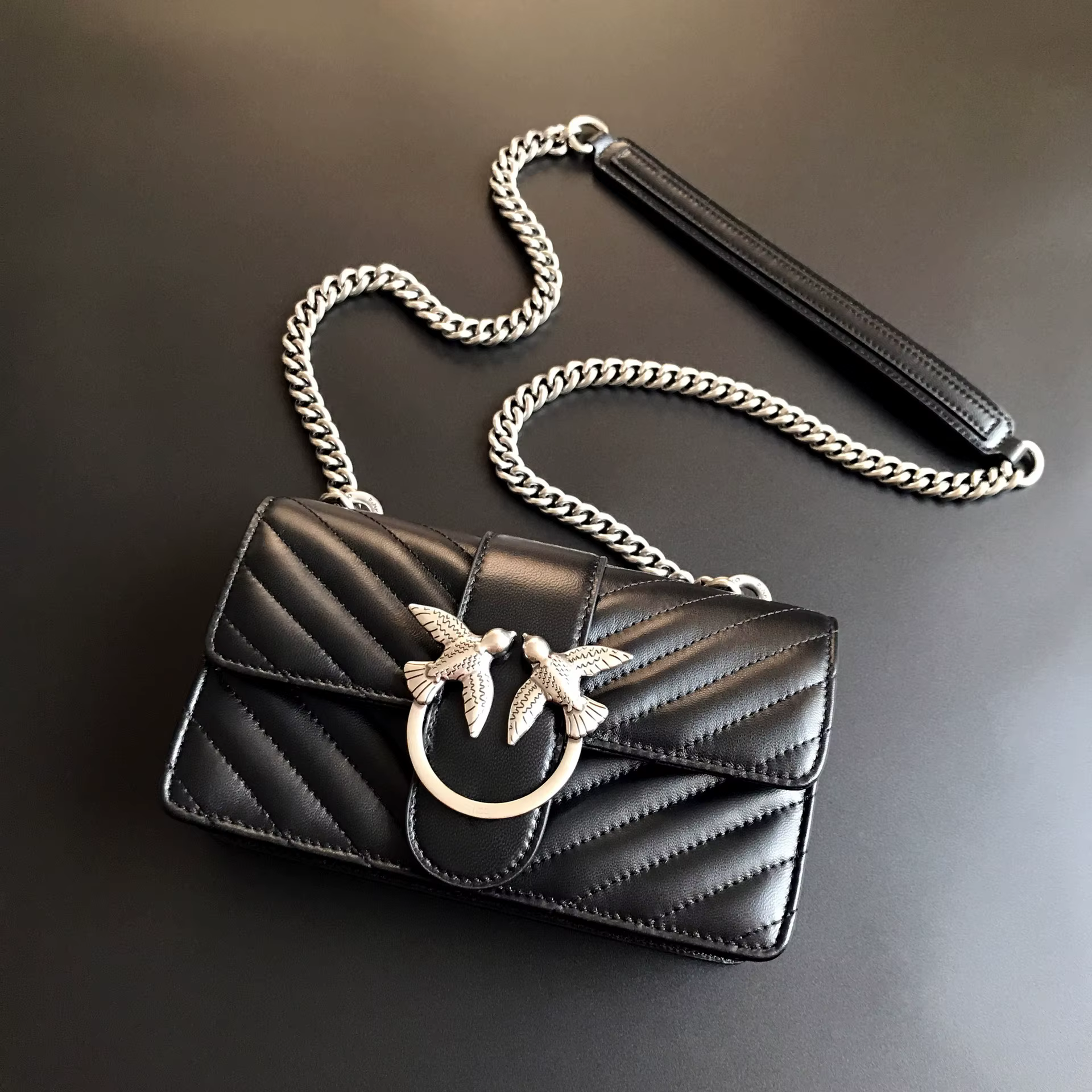 Nouvel Arrivage 2026 – Sac Sous le Bras en Cuir Véritable Gaufré pour Femme – Sac à Bandoulière et S