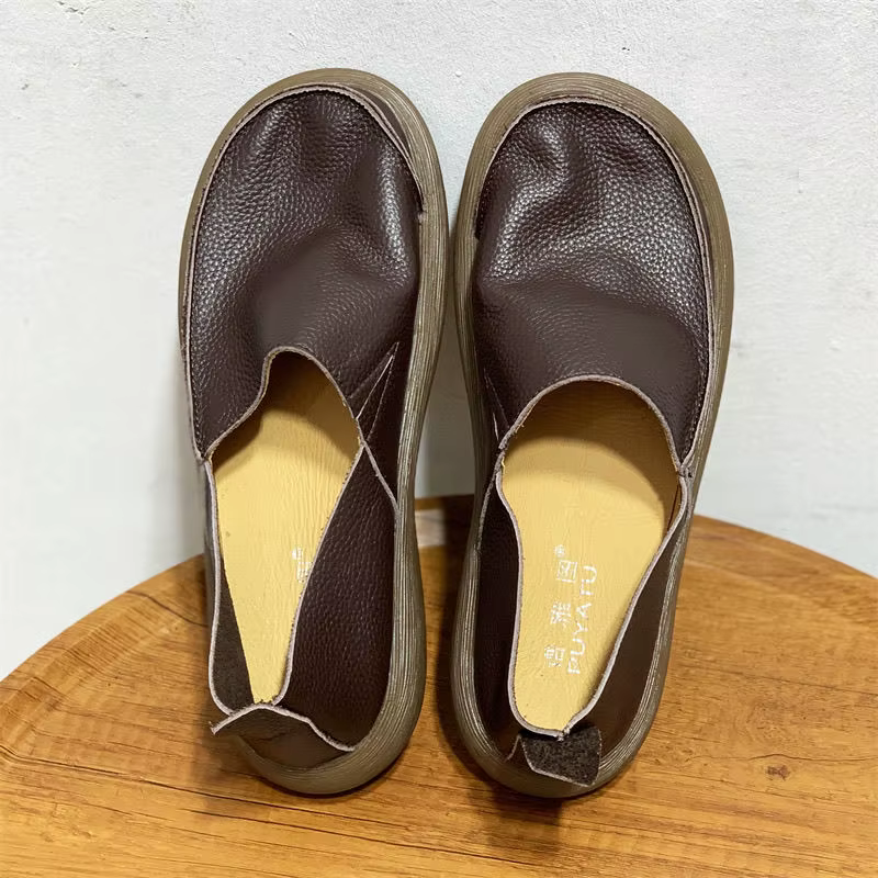 Chaussures d'été respirantes à bout large pour hommes, chaussures en cuir de vache unique, mocassins