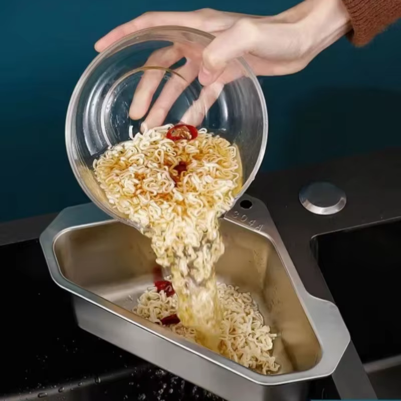 Panier de vidange triangulaire en acier inoxydable, étagère filtrante pour évier de cuisine, égoutto