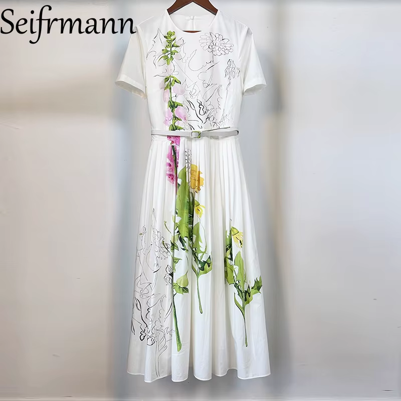 Seifrmann – robe en popeline imprimée fond blanc, col rond, manches courtes, taille cintrée, jupe lo
