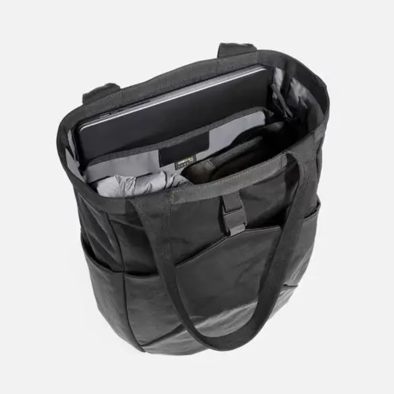 Go Tote 2 est simple, léger et facile à transporter. Sac fourre-tout de grande capacité, sac de rang