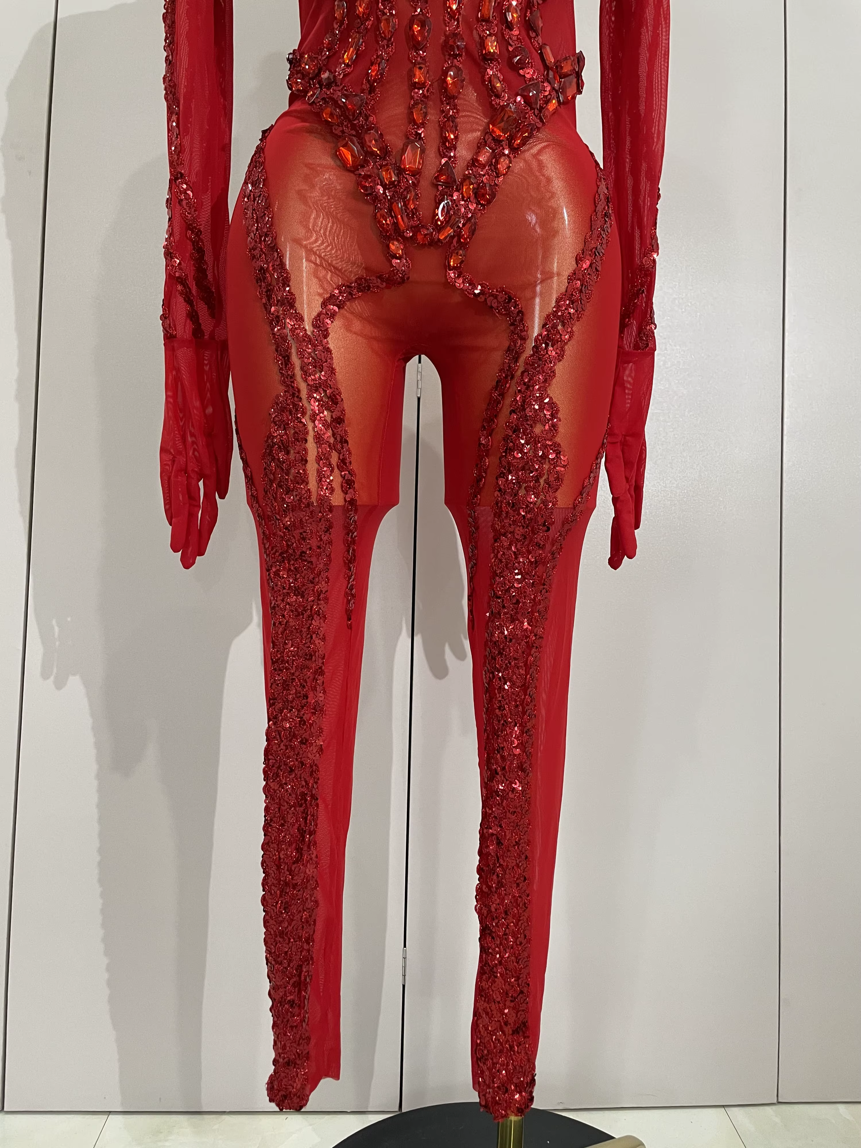 Combinaison de luxe transparente en maille transparente pour femmes, diamants scintillants et paille