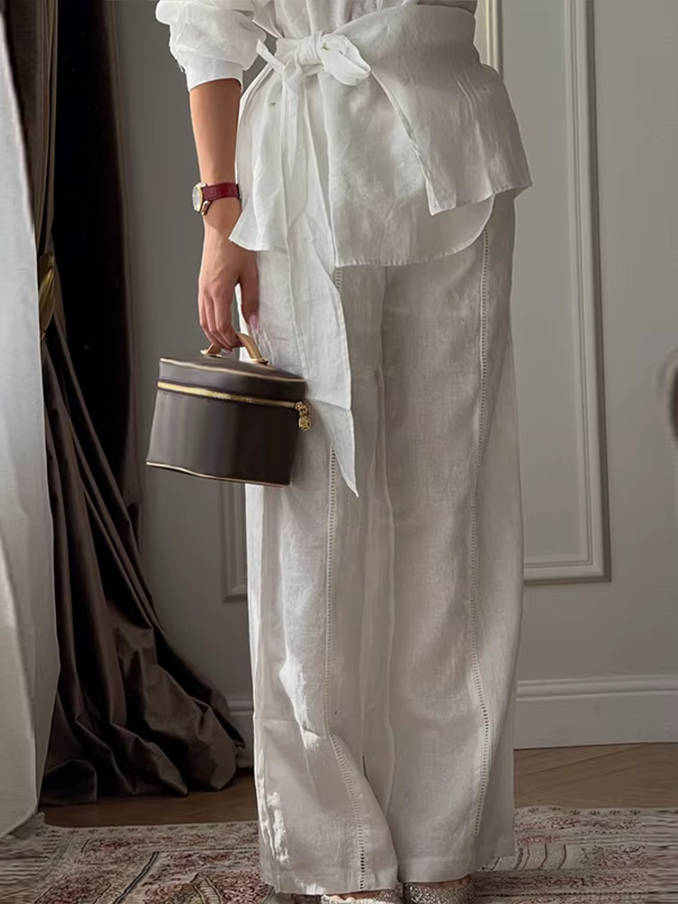 Ensemble Bohème Femme : Haut à Bretelles Perlé et Jupe Courte Asymétrique en Satin Dos Nu – Collecti