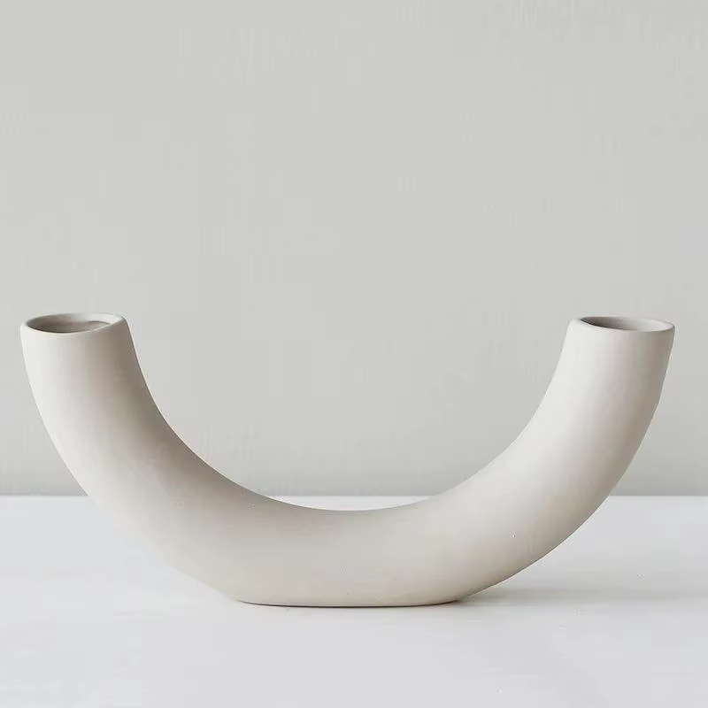 Vase Circulaire Minimaliste en Céramique Fait à la Main, Parfait pour votre Anniversaire, Jour de Fa