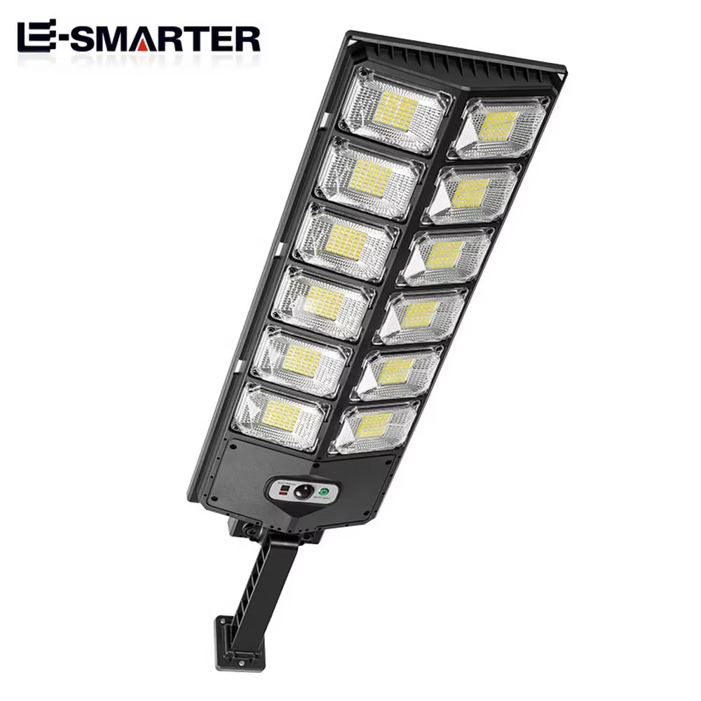 LED Super lumineux extérieur lampe à énergie solaire étanche capteur de mouvement Induction humaine
