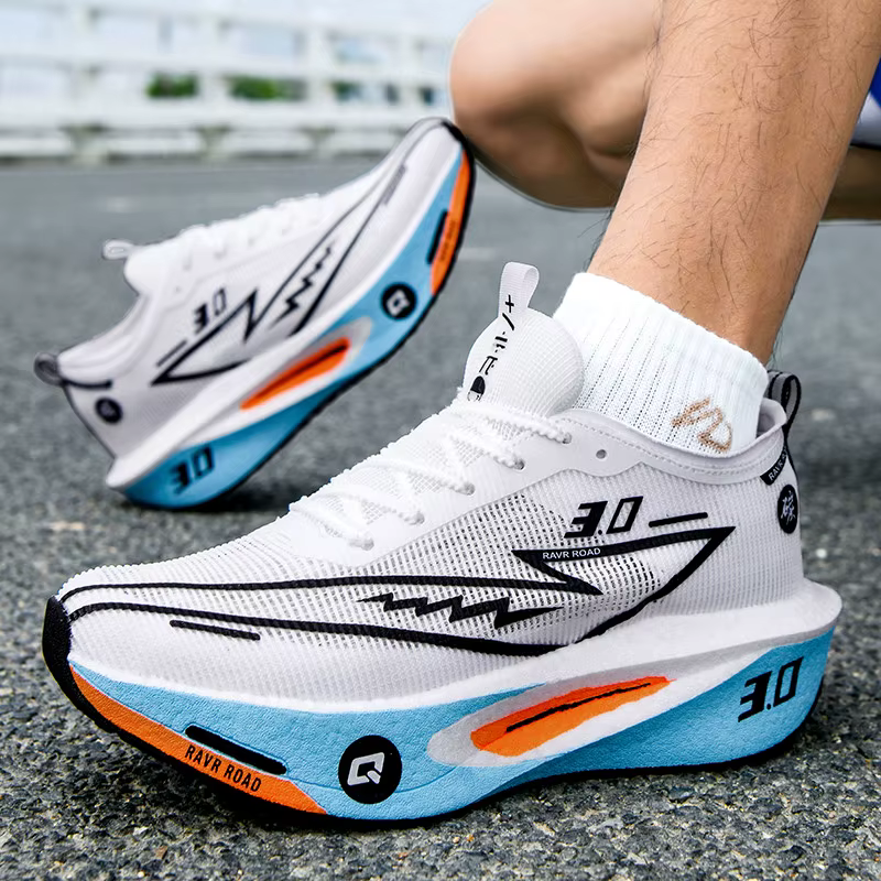 Nouvelles Chaussures de Course Homme 2026 Légères à Semelle Épaisse Baskets Décontractées Respirante