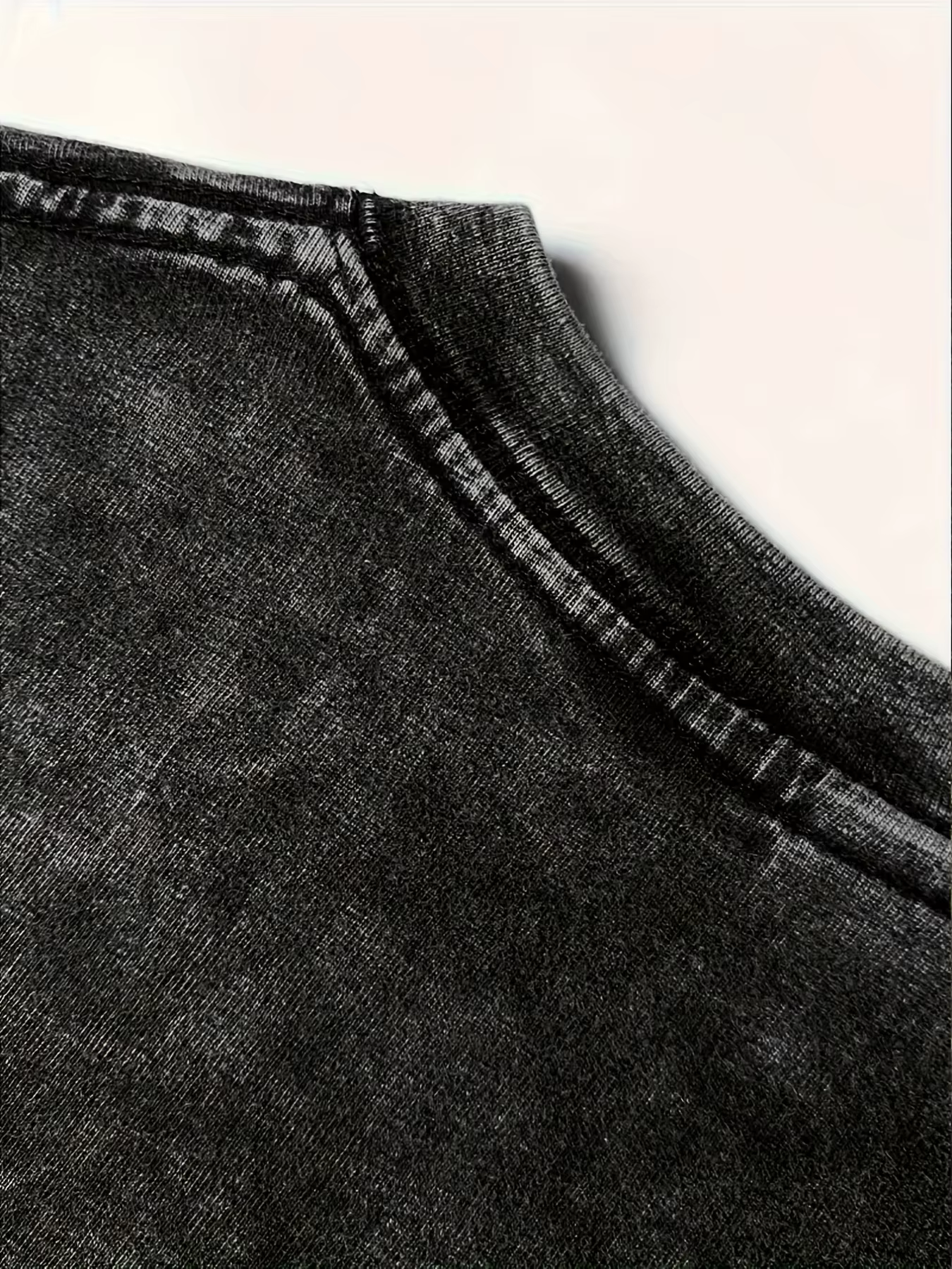 Chemise rétro délavée, vente flash du Nouvel An 2026 |   Motif rétro, col rond, manches courtes pour