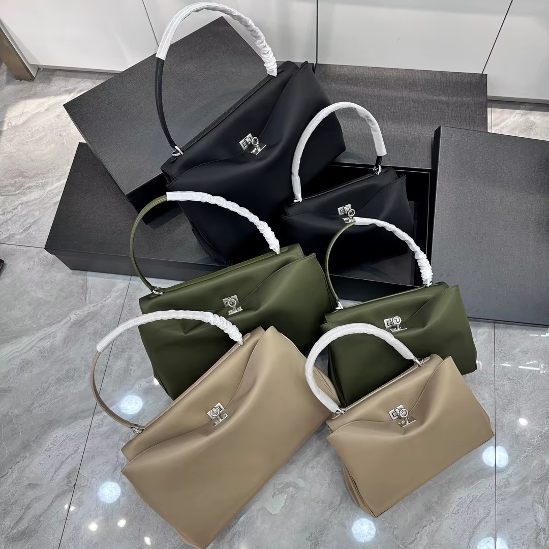 2025 marque de luxe Rodeo femme sacs printemps automne femmes fourre-tout mode boucle en or femmes s