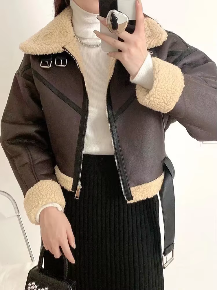 Ailegogo hiver femmes Streetwear fausse fourrure d'agneau veste courte avec ceinture Moto Biker épai