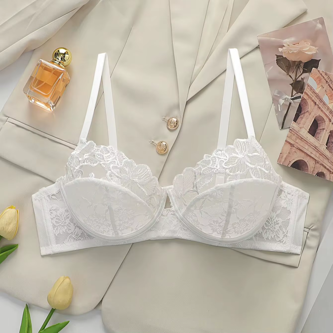 Soutien-gorge sexy blanc en dentelle pour femme, sans rembourrage, bralette florale, bretelles régla