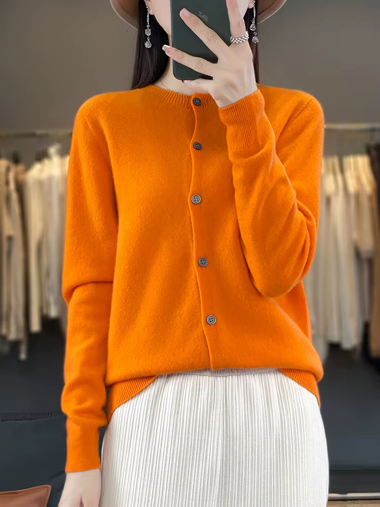 100% laine mérinos pull femmes col rond Cardigan Style basique boutonné tricots femme décontracté au